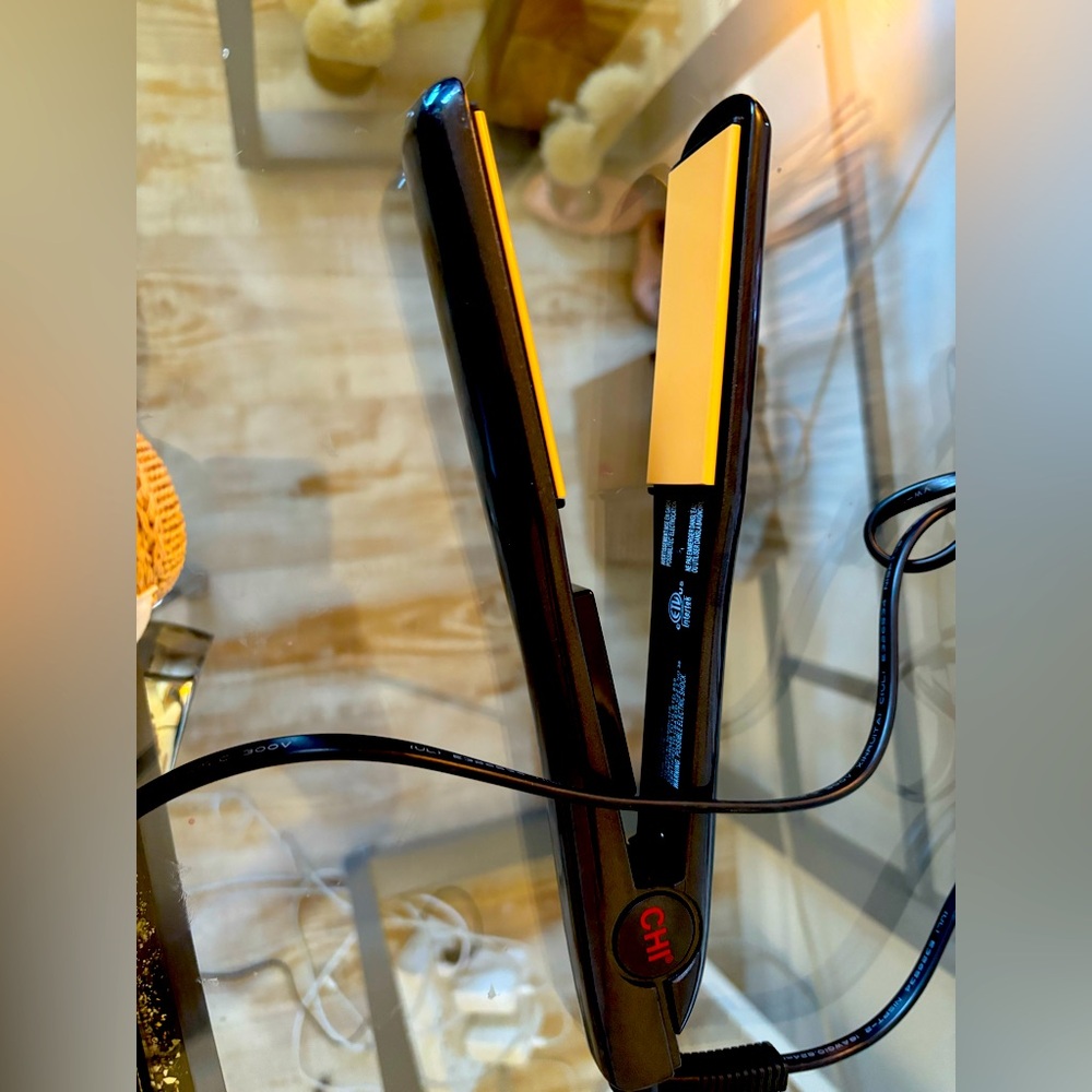 Chi ceramic straightener